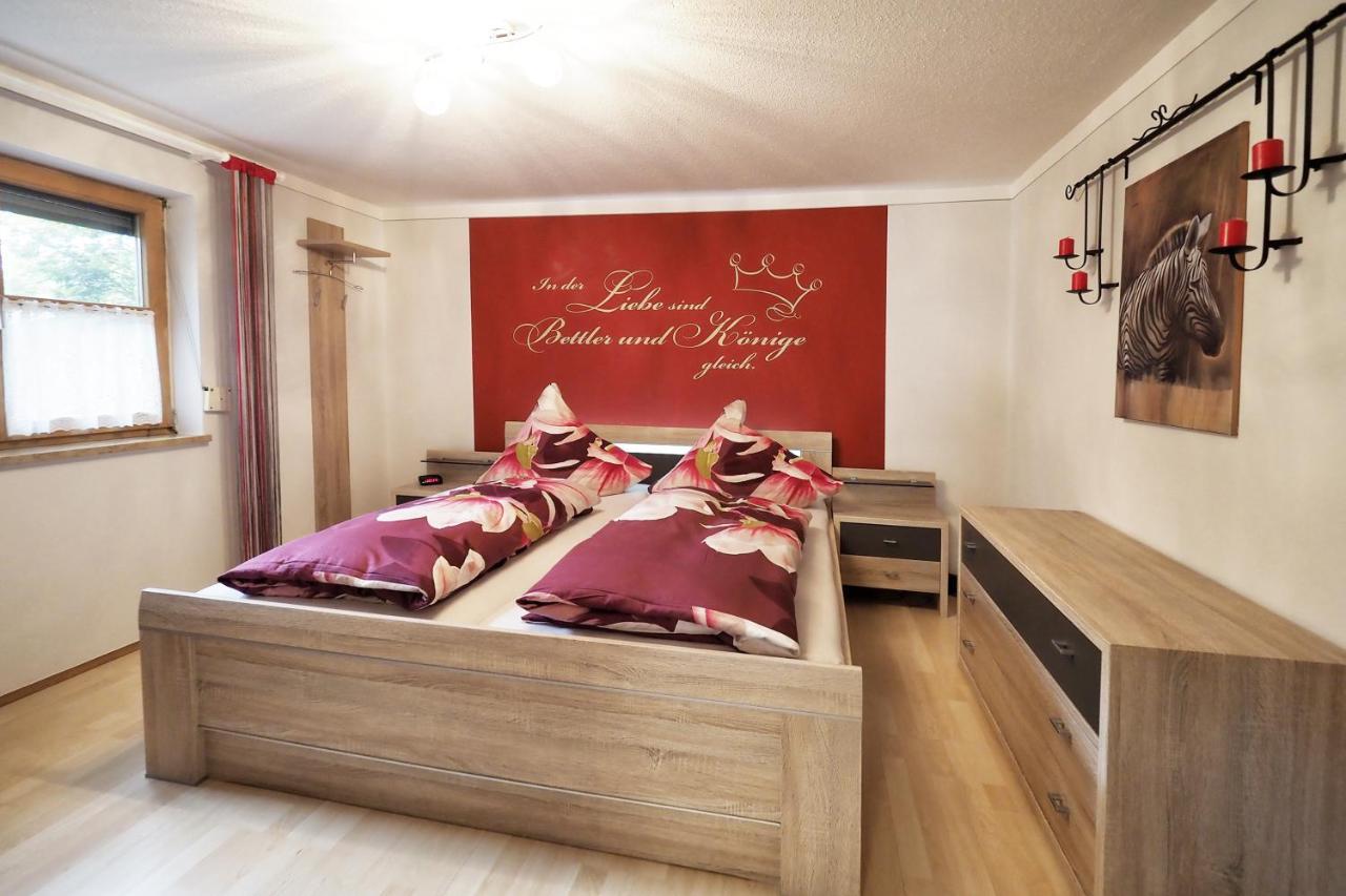 Haus Tobias Lägenhet Bad Füssing Exteriör bild