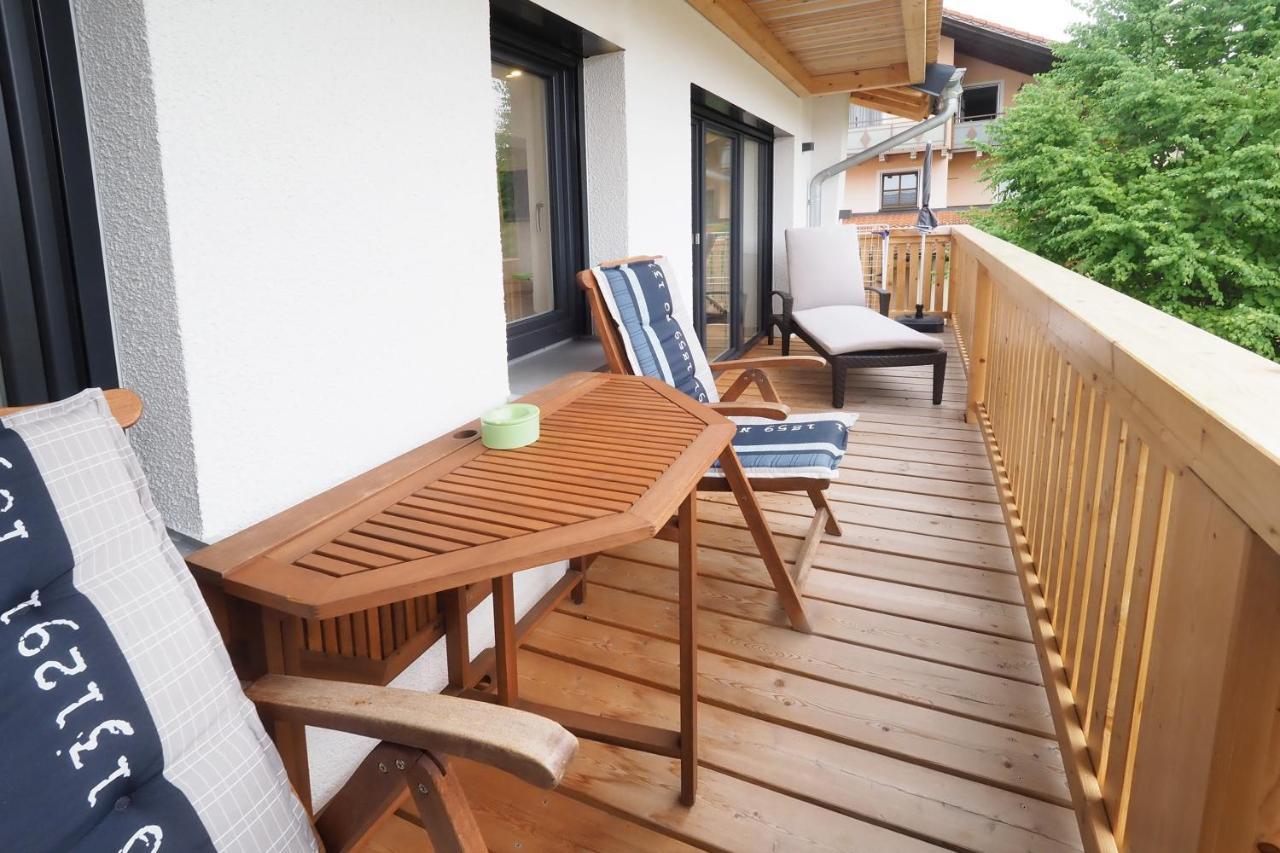 Haus Tobias Lägenhet Bad Füssing Exteriör bild