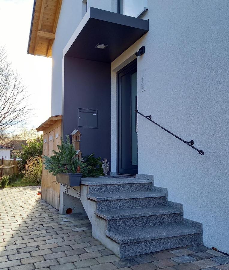 Haus Tobias Lägenhet Bad Füssing Exteriör bild