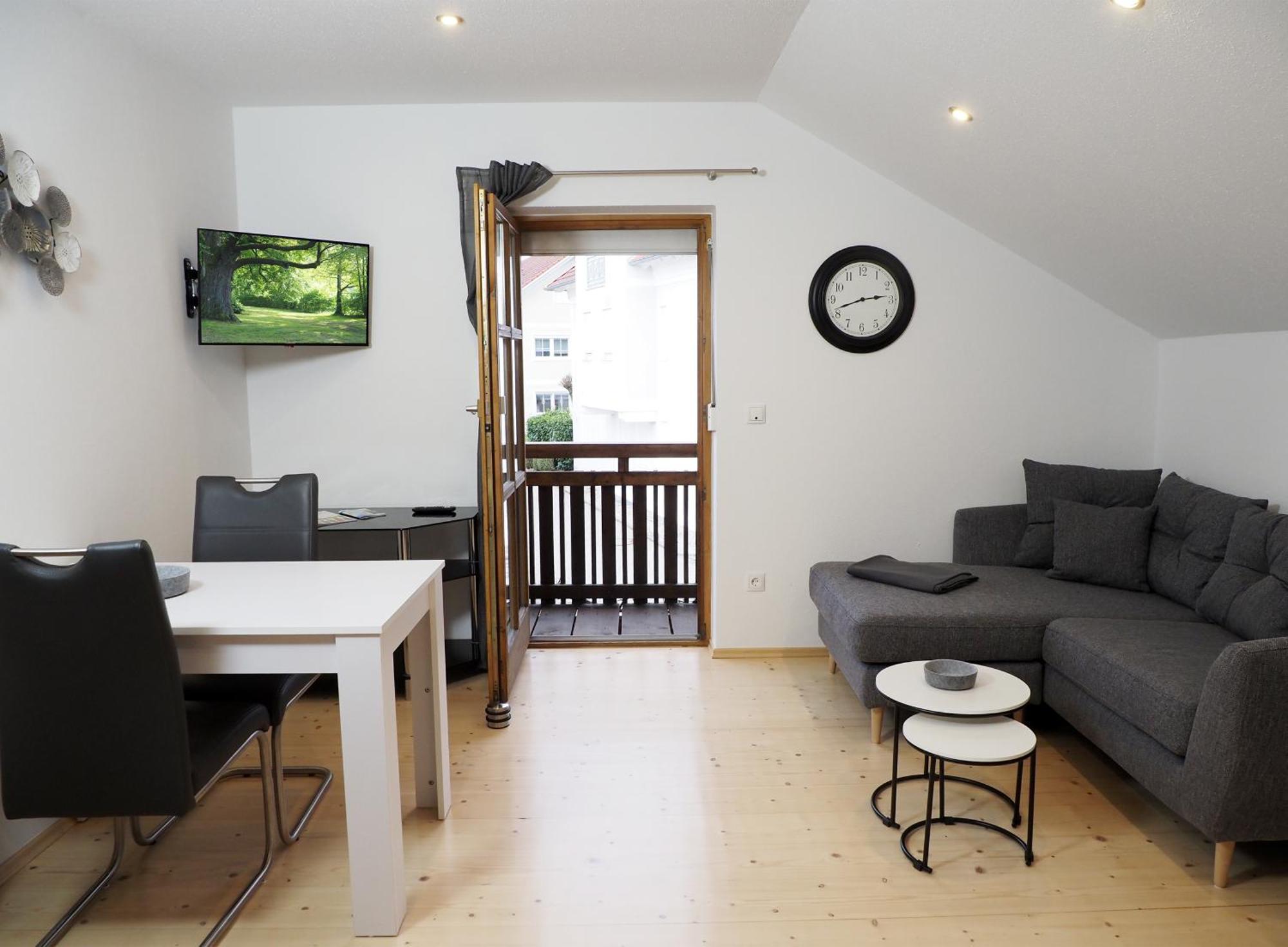 Haus Tobias Lägenhet Bad Füssing Exteriör bild